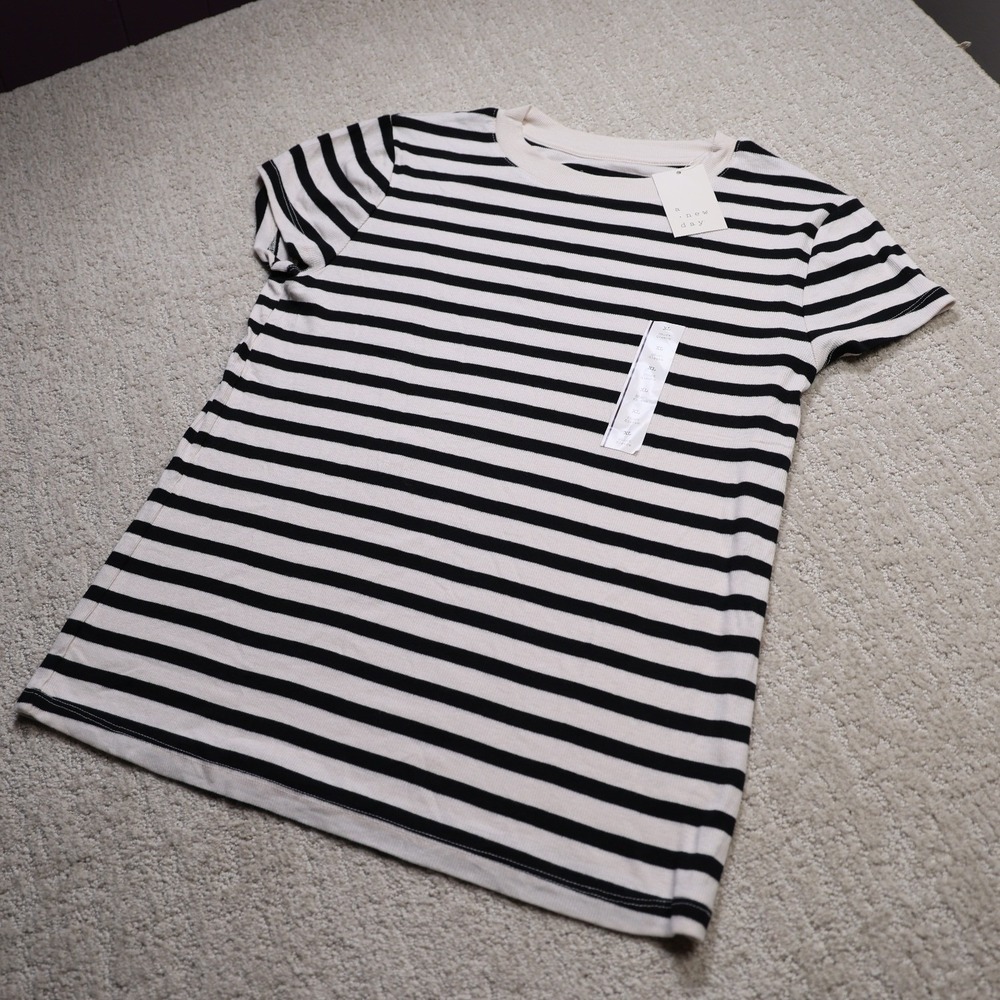 A New Day Womens XL Striped Short Sleeve Ribbed Crewneck T-Shirt Cream Black